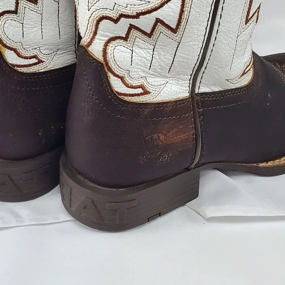 Ariat kids sorting